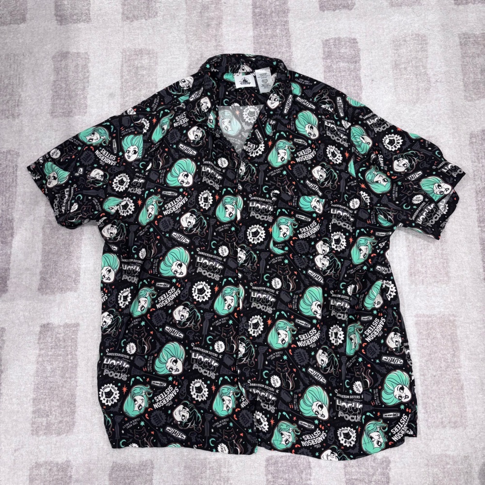 Disney | Men’s Button Down Hocus Pocus Black and Green Shirt Size 2XXL